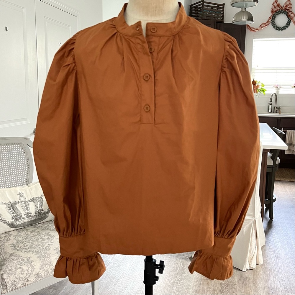 Carly Jean Los Angeles Blouse